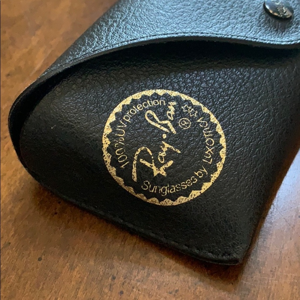 Ray-Ban case - Picture 5 of 5